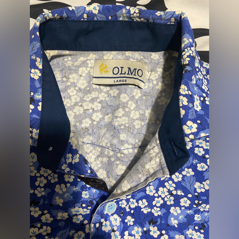 Used Mens Olmo blue and white floral long sleeve button up - size L